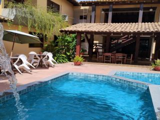  1755092352-piscina-adulto-e-crianca.jpg