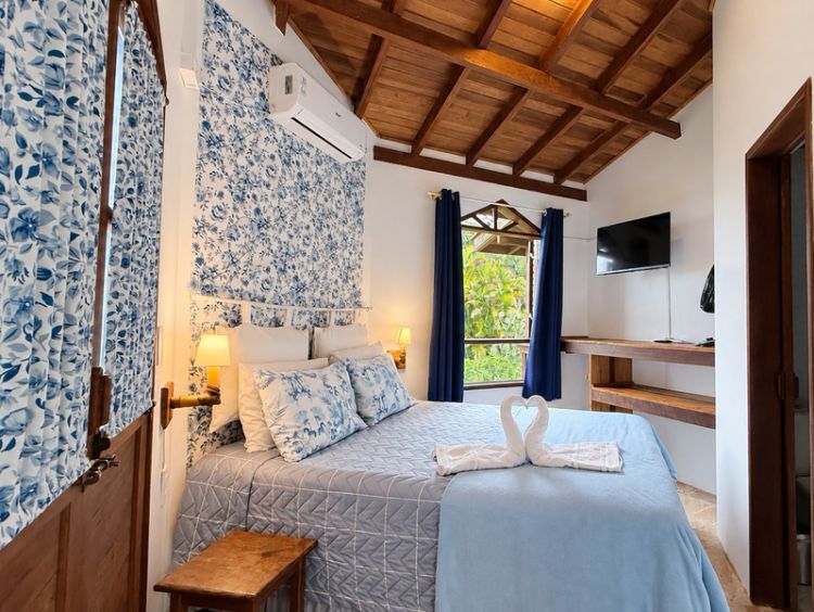 Quarto casal apto 4