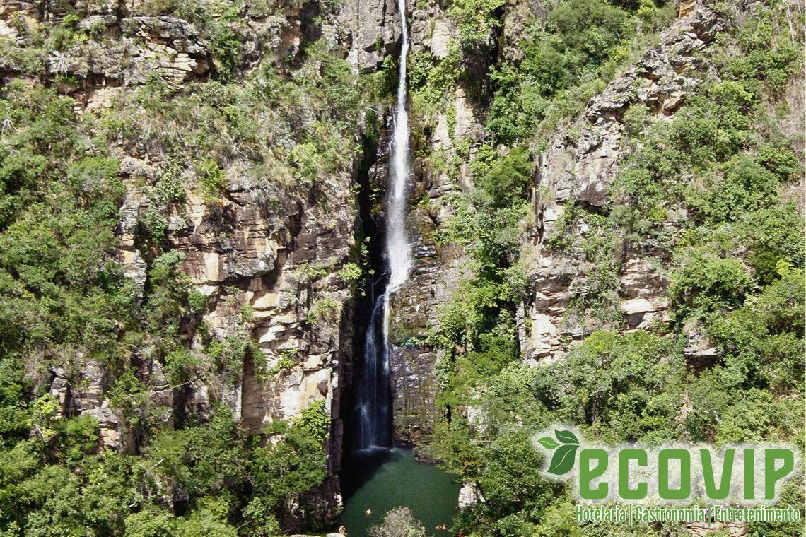 Cachoeira Véu da Noiva na Serra do Cipó