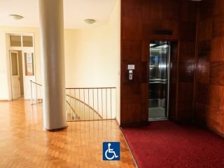  1681501176-acomodacao-com-acessibilidade-em-penedo-al-elevador.jpg